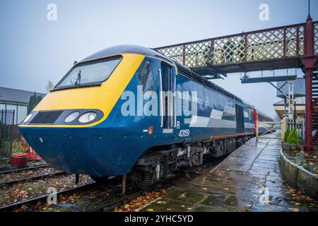 Treno diesel Midland Mainline HST chiamato Rio Warrior alla stazione di Heywood sulla East Lancashire Railway. Foto Stock