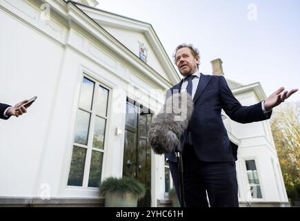 L'AIA - David van Weel, ministro della giustizia e della sicurezza, arriva al Catshuis per il consiglio dei ministri. ANP REMKO DE WAAL paesi bassi - uscita belgio Foto Stock