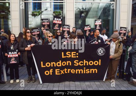 Londra, Regno Unito. 11 novembre 2024. I sostenitori di Israele organizzano una protesta alla London School of Economics, LSE, mentre Francesca Albanese, relatrice speciale delle Nazioni Unite sui territori palestinesi occupati, tiene una conferenza. Crediti: Vuk Valcic/Alamy Live News Foto Stock