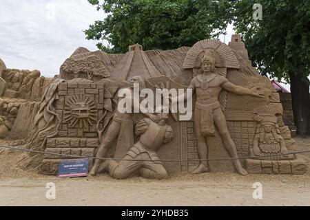 San Pietroburgo, Russia, 13 giugno 2019: Mostra di sculture di sabbia alla Fortezza di Pietro e Paolo. Composizione, Europa Foto Stock