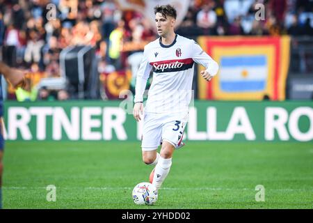 Roma, Italie. 10 novembre 2024. Juan MIRANDA di Bologna durante il campionato italiano di serie A tra AS Roma e Bologna FC il 10 novembre 2024 allo Stadio Olimpico di Roma, Italia - foto Matthieu Mirville (M Insabato)/DPPI Credit: DPPI Media/Alamy Live News Foto Stock