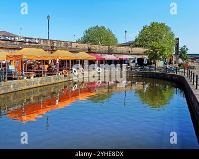 Regno Unito, South Yorkshire, Sheffield, Victoria Quays, Dorothy Pax. Foto Stock