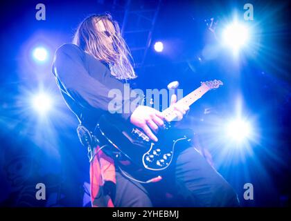Fell Out Boy (tribute band di Fall Out Boy) si esibisce alla O2 Academy Islington, Londra © Clarissa Debenham (Film Free Photography) / Alamy Foto Stock