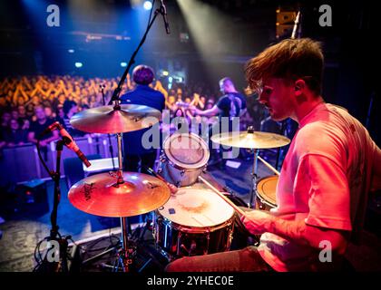Fell Out Boy (tribute band di Fall Out Boy) si esibisce alla O2 Academy Islington, Londra © Clarissa Debenham (Film Free Photography) / Alamy Foto Stock
