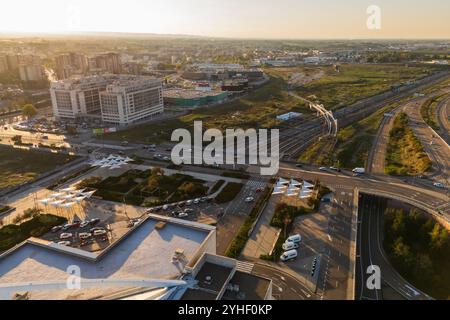 Vista aerea delle strade e del traffico di Saragozza Foto Stock