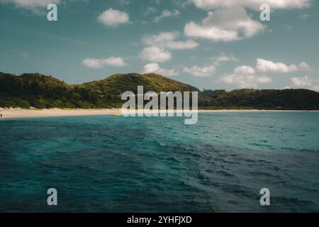 Giornata di sole sulle isole Zamami nel Parco Nazionale delle Isole Kerama a ovest di Naha Foto Stock