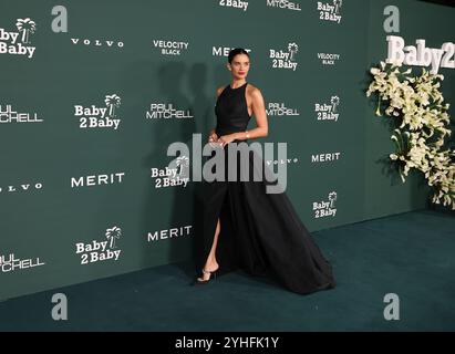 Sara Sampaio partecipa al Baby2Baby Gala 2024 al Pacific Design Center il 9 novembre 2024 a West Hollywood, California. Foto: Crash/imageSPACE/MediaPunch Foto Stock