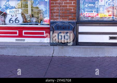 La piccola città dell'Arizona di Williams si trova sulla vecchia Route 66 americana. Foto Stock