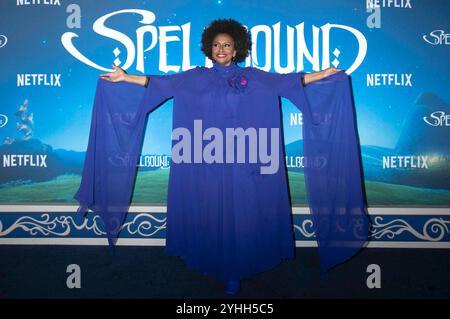 Jenifer Lewis bei der Premiere des Netfilx Animationsfilms Spellbound im Paris Theatre. New York, 11.11.2024 *** Jenifer Lewis alla prima del film d'animazione Netfilx Spellbound al Paris Theatre New York, 11 11 2024 foto:XB.xHinex/xFuturexImagex spellbound 4144 Foto Stock