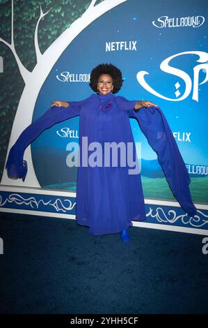 Jenifer Lewis bei der Premiere des Netfilx Animationsfilms Spellbound im Paris Theatre. New York, 11.11.2024 *** Jenifer Lewis alla prima del film d'animazione Netfilx Spellbound al Paris Theatre New York, 11 11 2024 foto:XB.xHinex/xFuturexImagex spellbound 4145 Foto Stock