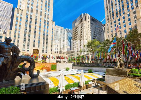 New York, Stati Uniti d'America- Agosto 14, 2017: Rockefeller Center è un grande complesso costituito da 19 edifici commerciali che coprono 22 acri tra 48th e 51st St Foto Stock