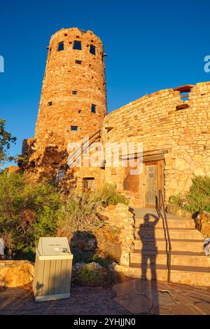 Naturale stupefacente formazione geologica - Grand Canyon, deserto vista torre di avvistamento, nota anche come torre di avvistamento Indiano in vista del deserto. Foto Stock