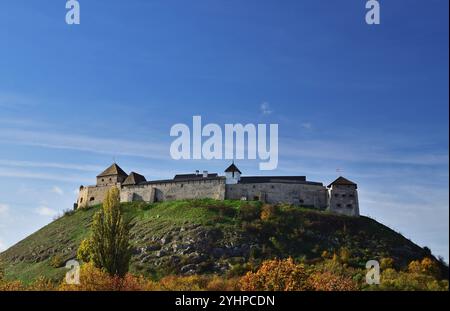 Castello di Sumeg, Ungheria, in un giorno d'autunno di sole Foto Stock