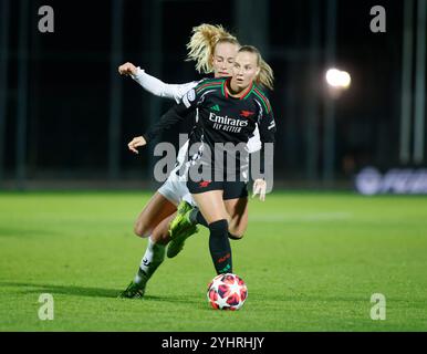 Biella, Italia. 12 novembre 2024. Beth Mead di Arsenal Women durante la UEFA Women's Champions League, match di calcio tra Juventus Women e Arsenal Women il 12 novembre 2024 allo Stadio Vittorio Pozzo di biella, Italia Credit: Nderim Kaceli/Alamy Live News Foto Stock