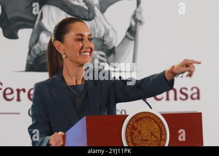 Non esclusiva: Claudia Sheinbaum Pardo, presidente del Messico, parla durante un briefing sul piano di sicurezza nazionale al Palazzo Nazionale. Foto Stock