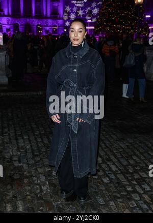 Londra, Regno Unito. 12 novembre 2024. Grace Carter partecipa allo Skate alla Somerset House 2024 Launch Party a Londra. (Foto di Brett Cove/SOPA Images/Sipa USA) credito: SIPA USA/Alamy Live News Foto Stock