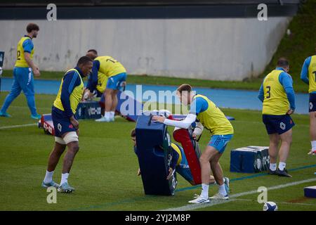 Marcoussis, Francia. 12 novembre 2024. Allenamento della squadra di rugby francese presso il centro nazionale di rugby Marcoussis (Essonne) per la partita contro la nuova Zelanda di sabato 16 novembre allo Stade de France, nell'ambito delle Autumn Nations Series 2024. Marcoussis National Rugby Center, Francia, il 12 novembre 2024. Foto di Jean Pierre Nguyen Van hai Barbier/ABACAPRESS. COM credito: Abaca Press/Alamy Live News Foto Stock