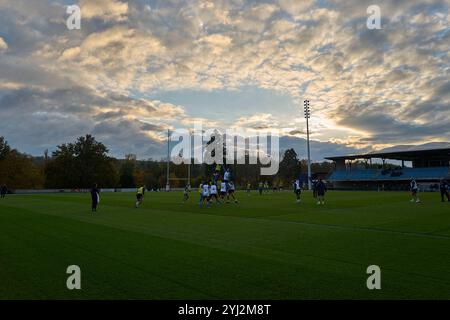 Marcoussis, Francia. 12 novembre 2024. Allenamento della squadra di rugby francese presso il centro nazionale di rugby Marcoussis (Essonne) per la partita contro la nuova Zelanda di sabato 16 novembre allo Stade de France, nell'ambito delle Autumn Nations Series 2024. Marcoussis National Rugby Center, Francia, il 12 novembre 2024. Foto di Jean Pierre Nguyen Van hai Barbier/ABACAPRESS. COM credito: Abaca Press/Alamy Live News Foto Stock