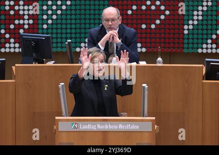 Duesseldorf, Germania. 13 novembre 2024. Mona Neubaur (Bündnis 90/Die Grünen), vice primo ministro della Renania settentrionale-Vestfalia, interviene alla sessione plenaria del parlamento statale della Renania settentrionale-Vestfalia. Crediti: David Young/dpa/Alamy Live News Foto Stock