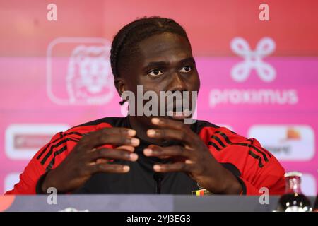 Tubize, Belgio. 13 novembre 2024. Amadou Onana belga, nella foto durante una conferenza stampa della nazionale belga di calcio dei Red Devils, in vista della partita di domani contro l'Italia nella fase a gironi della Nations League, mercoledì 13 novembre 2024 a Tubize. BELGA PHOTO VIRGINIE LEFOUR credito: Belga News Agency/Alamy Live News Foto Stock