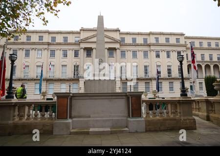 Cheltenham's War Memorial and Municipal Offices on the Promenade in Cheltenham - 10 novembre 2024 foto di Antony Thompson/Thousand Word Media Ltd Foto Stock