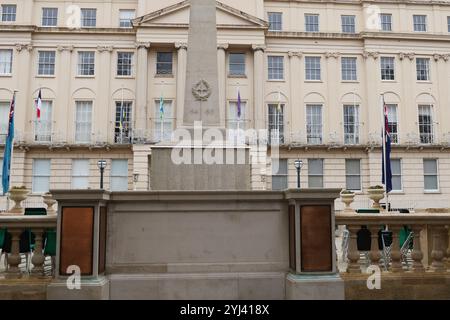 Cheltenham's War Memorial and Municipal Offices on the Promenade in Cheltenham - 10 novembre 2024 foto di Antony Thompson/Thousand Word Media Ltd Foto Stock