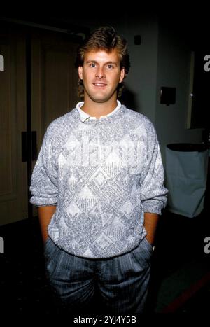 **FOTO FILE** Dave Coulier annuncia la battaglia contro il cancro in diretta TV. Dave Coulier 1987 crediti: Ralph Dominguez/MediaPunch Foto Stock