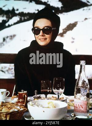 AUDREY HEPBURN in CHARADE (1963), diretto da STANLEY DONEN. Credito: FOTO UNIVERSALI / album Foto Stock