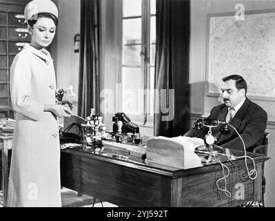 AUDREY HEPBURN in CHARADE (1963), diretto da STANLEY DONEN. Credito: FOTO UNIVERSALI / album Foto Stock