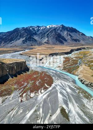 Fiume Tsarap, noto anche come Tsarap Chu, sarchu ladakh Foto Stock