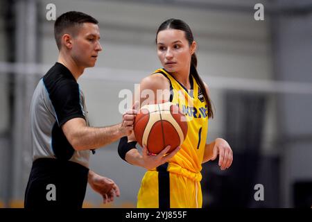 Kiev, Ucraina. 10 novembre 2024. Kiev, Ucraina 10 novembre 2024 Anzhelika Liashko (1 UKR) durante le qualificazioni FIBA Womens Eurobasket 2025-Ukraine-Serbia-Rimi Olympic Centre a riga, Lettonia (KUBANOV PAVLO UKR/SPP) crediti: SPP Sport Press Photo. /Alamy Live News Foto Stock