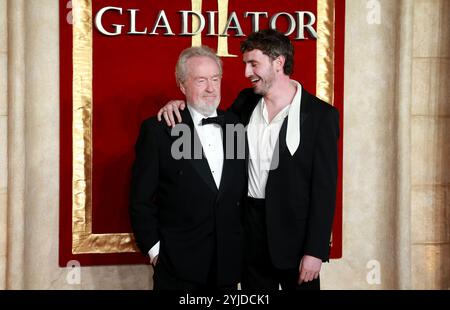 Sir Ridley Scott e Paul Mescal partecipano al "Gladiator II", alla Royal Film Performance e alla Global Premiere all'odeon Luxe di Londra, Inghilterra. Foto Stock