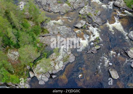 Stromschnellen, Fluß, Fluss, Bach, Forsaleden, Forsaån, Bach, etwa 10 km südlich von Pilgrimstad. Der Forsaån fließt zwischen Locknesjön in der Gemein Foto Stock