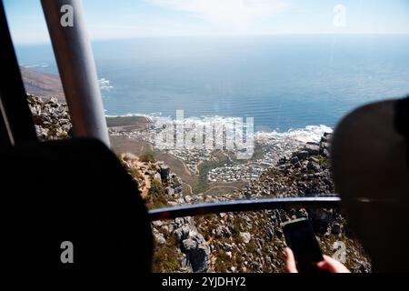 vista dalla funivia presso table mountain città del capo in sudafrica Foto Stock
