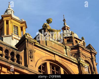 Glasgow, Regno Unito 14 novembre 2024, galleria d'arte Kelvingrove e edificio museale a Glasgow Foto Stock