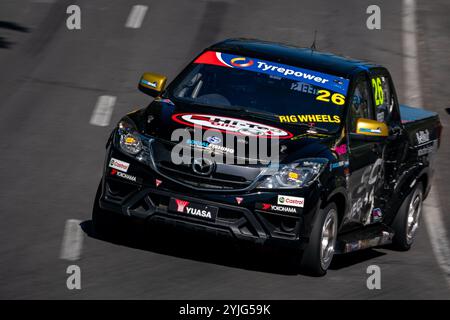 Adelaide, Australia del Sud, Australia. 15 novembre 2024. LUKE WEBBER alla guida della SCM Mechanics Holden Colorado venerdì 15 novembre 2024 ad Adelaide, Australia, alla prova VAILO Adelaide 500 2024 del campionato Repco Supercars presso l'Adelaide Street Circuit. (Credit Image: © James Forrester/ZUMA Press Wire) SOLO PER USO EDITORIALE! Non per USO commerciale! Foto Stock