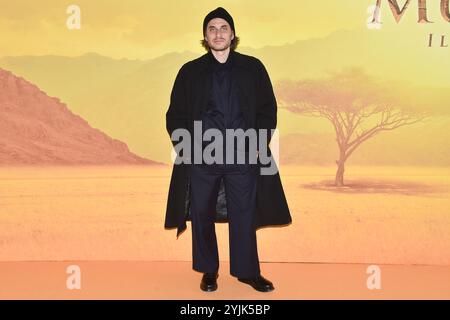 Roma, Lazio. 15 novembre 2024. Luca Marinelli durante il Photocall Movie Mufasa il re leone di Roma, 15 novembre 2024 Credit: massimo insabato/Alamy Live News Foto Stock