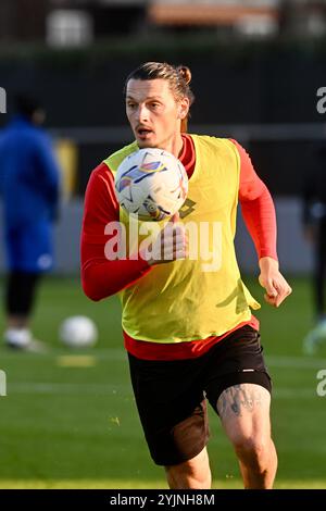 Monza, Italia. 15 novembre 2024. Milan Djuric dell'AC Monza durante la sessione di allenamento presso il Centro sportivo Silvio e Luigi Berlusconi-Monzello a Monza, Italia - venerdì 15 novembre 2024. Sport - calcio (foto AC Monza/LaPresse di Studio Buzzi) credito: LaPresse/Alamy Live News Foto Stock