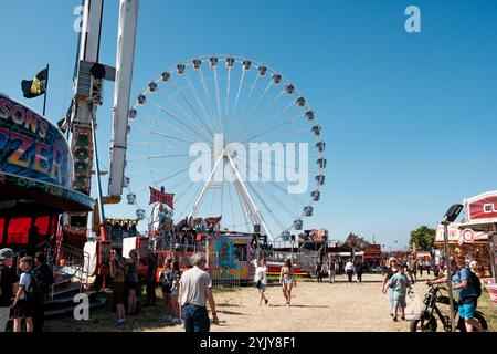 Newcastle Regno Unito: 26 giugno 2024: Fiera funebre Newcastle Hoppings nella giornata di sole Foto Stock