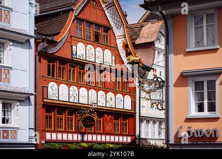 Appenzell, Svizzera, 25 agosto 2010: Affascinante architettura tradizionale Foto Stock