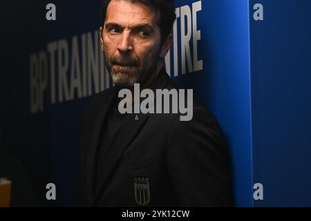 Gianluigi Buffon Italia parla ai media durante una conferenza stampa italiana presso il Centro di formazione BPER ad Appiano gentile il 16 novembre 2024 a Como, Italia Credit: Independent Photo Agency Srl/Alamy Live News Foto Stock