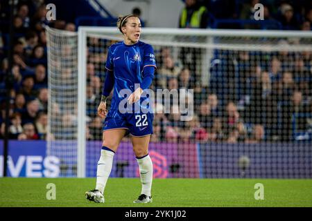 Londra, Regno Unito. 16 novembre 2024. Londra, Inghilterra, 16 novembre 2024: Lucy Bronze (22 Chelsea) durante la partita di Womens Super League tra Chelsea e Manchester City allo Stamford Bridge di Londra. (Pedro Porru/SPP) credito: SPP Sport Press Photo. /Alamy Live News Foto Stock