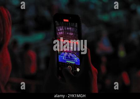 Malaga, Malaga, Spagna. 16 novembre 2024. Impressioni, prima della presentazione della squadra durante le finali della Billie Jean King Cup 2024 - Womens Tennis (immagine di credito: © Mathias Schulz/ZUMA Press Wire) SOLO PER USO EDITORIALE! Non per USO commerciale! Foto Stock