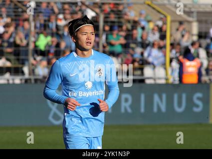 München, Deutschland, 16 anni. Novembre 2024: Fussball, Herren, Toto-Pokal, Viertelfinale, BFV, Saison 2024/2025, TSV 1860 München - SpVgg Unterhaching, Grünwalder Stadion Soichiro Kozuki (TSV 1860 München) Kopf, Oberkörper Foto Stock