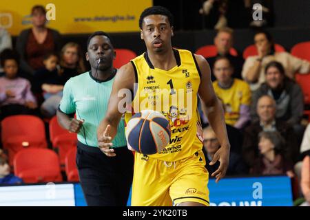 Ostenda, Belgio. 16 novembre 2024. Il Chase Audige di Oostende raffigurato in azione durante una partita di basket tra BC Oostende e Limburg United, sabato 16 novembre 2024, a Oostende, il giorno 11 del campionato di basket di prima divisione "BNXT League". BELGA FOTO KURT DESPLENTER credito: Belga News Agency/Alamy Live News Foto Stock