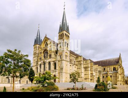 Basilica di Saint-Remi a Reims, nella regione vinicola dello Champagne nel dipartimento della Marna, nella regione francese grande Est Foto Stock