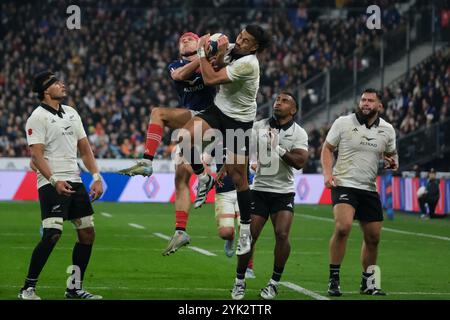 17 novembre 2024, Saint Denis, Seine Saint Denis, Francia: Il Flanker del team neozelandese ARDIE SAVEA in azione durante l'Autumn Nations Series 2024 tra Francia e nuova zelanda allo Stade de France - St Denis - Francia. La Francia ha vinto 30: 29 (Credit Image: © Pierre Stevenin/ZUMA Press Wire) SOLO PER USO EDITORIALE! Non per USO commerciale! Foto Stock