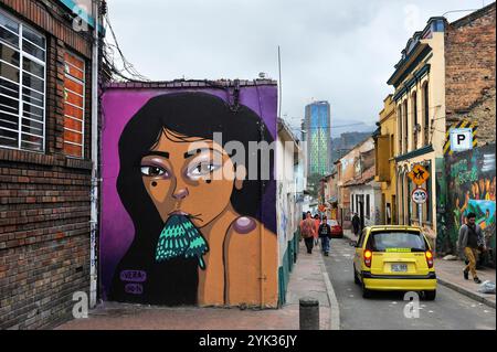 Pittura murale nel distretto di la Candelaria, Bogotà, Colombia, Sud America Foto Stock