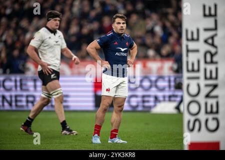 Saint Denis, Francia. 16 novembre 2024. Antoine Dupont durante il test match internazionale di rugby a 15 dell'Autumn Nations Series tra Francia e nuova Zelanda allo Stade de France di Saint-Denis, a nord di Parigi, in Francia, il 16 novembre 2024. Foto di Eliot Blondet/ABACAPRESS. COM credito: Abaca Press/Alamy Live News Foto Stock