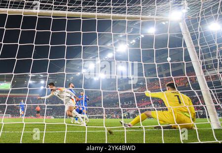 Friburgo, Germania. 16 novembre 2024. Tim Kleindienst, DFB 9 celebra il suo obiettivo, felice, ridere, festeggiare, punteggi, tiri gol, Tor, Treffer, Torschuss, 7-0 contro Nikola Vasilj, Bosnien-Herzegowina Nr. 1 nella partita UEFA Nations League 2024 GERMANIA - BOSNIA ERZEGOVINA 7-0 nella stagione 2024/2025 a 2024 Friburgo, Germania. Fotografo: ddp Images/STAR-Images credito: ddp media GmbH/Alamy Live News Foto Stock